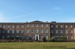Building the Retreat: the first 60 years (1794-1854) 